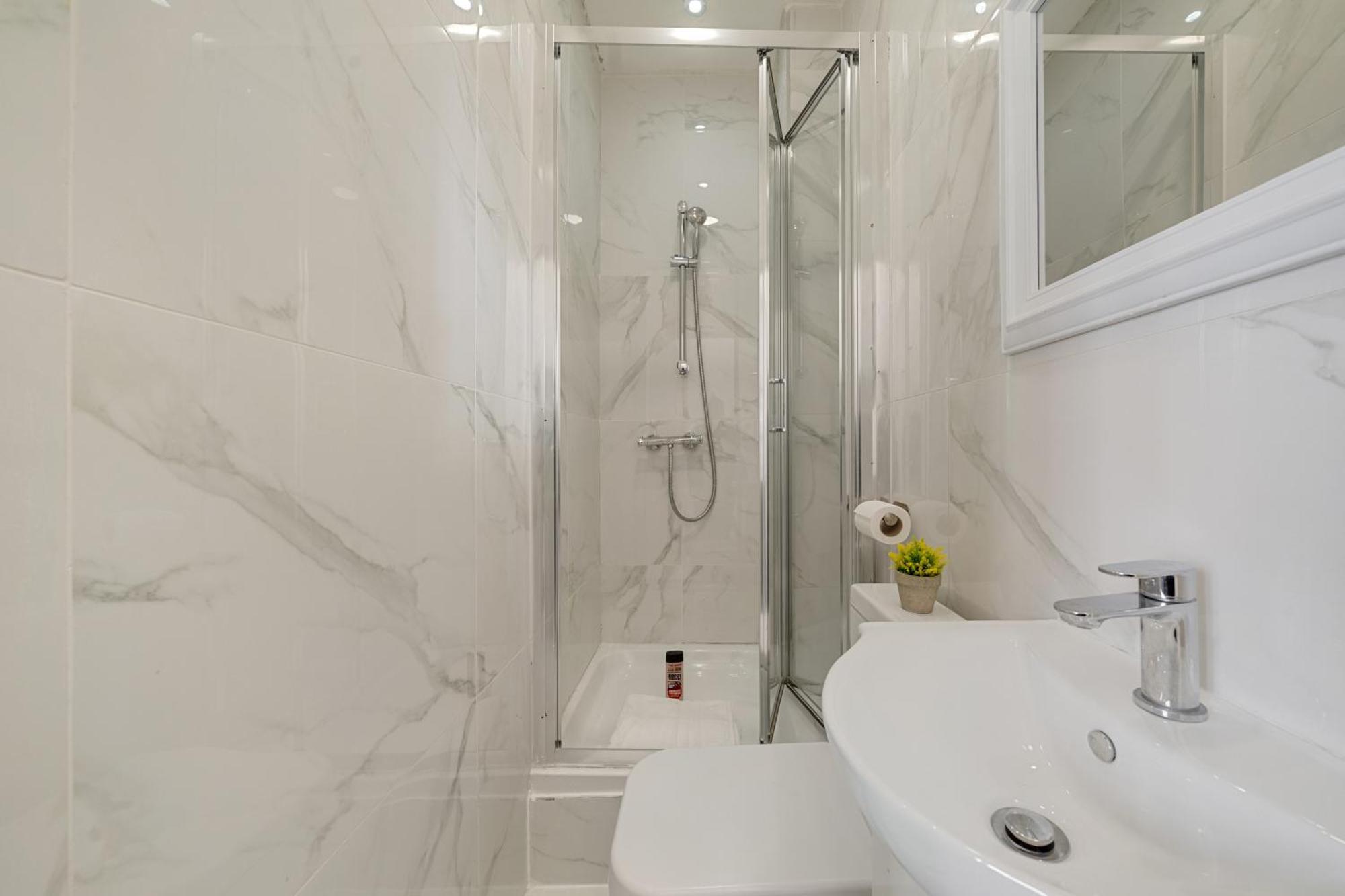 Spacious 3-Bedroom Residence In Exclusive Mayfair 7Gc London Luaran gambar